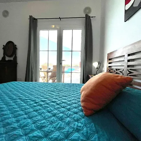 Villa Amplia Con Piscina Privada Y 2 Dormitorios, Puerto Calero