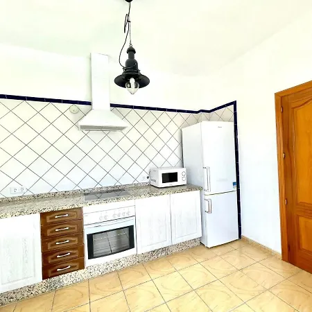 Amplia Con Piscina Privada Y 2 Dormitorios, * Puerto Calero