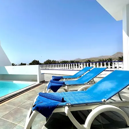 Amplia Con Piscina Privada Y 2 Dormitorios, * Puerto Calero